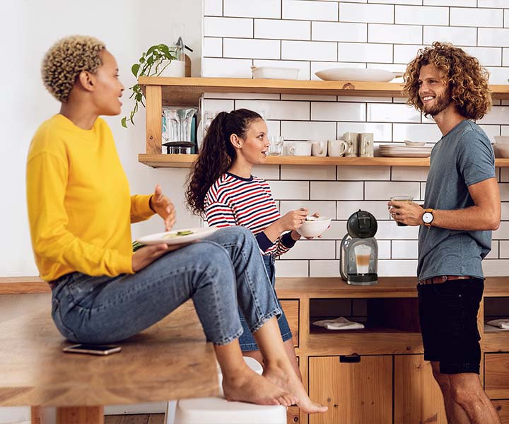 Máquina de Café Mini Me Cinzenta NESCAFÉ® Dolce Gusto® em sua casa